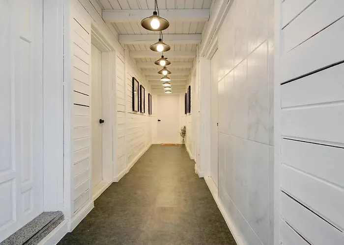 Hongdae 4bed House Сеул